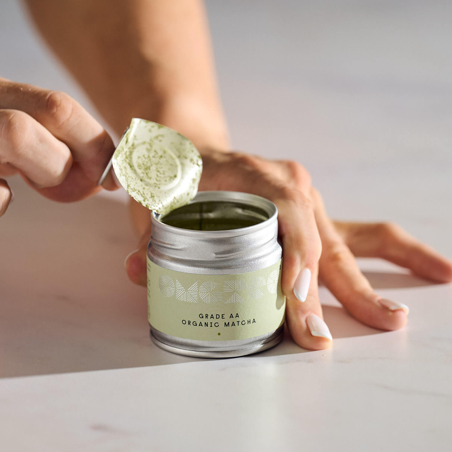 matcha tea tin opening